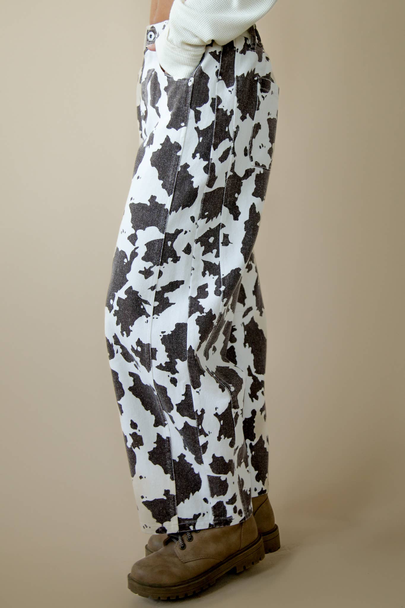 Leopard Printed Barrel Pants
