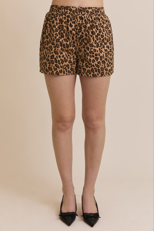Wild Side CURVY shorts