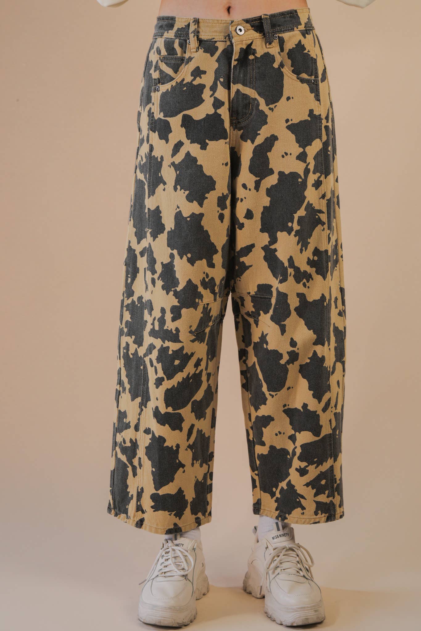 Leopard Printed Barrel Pants