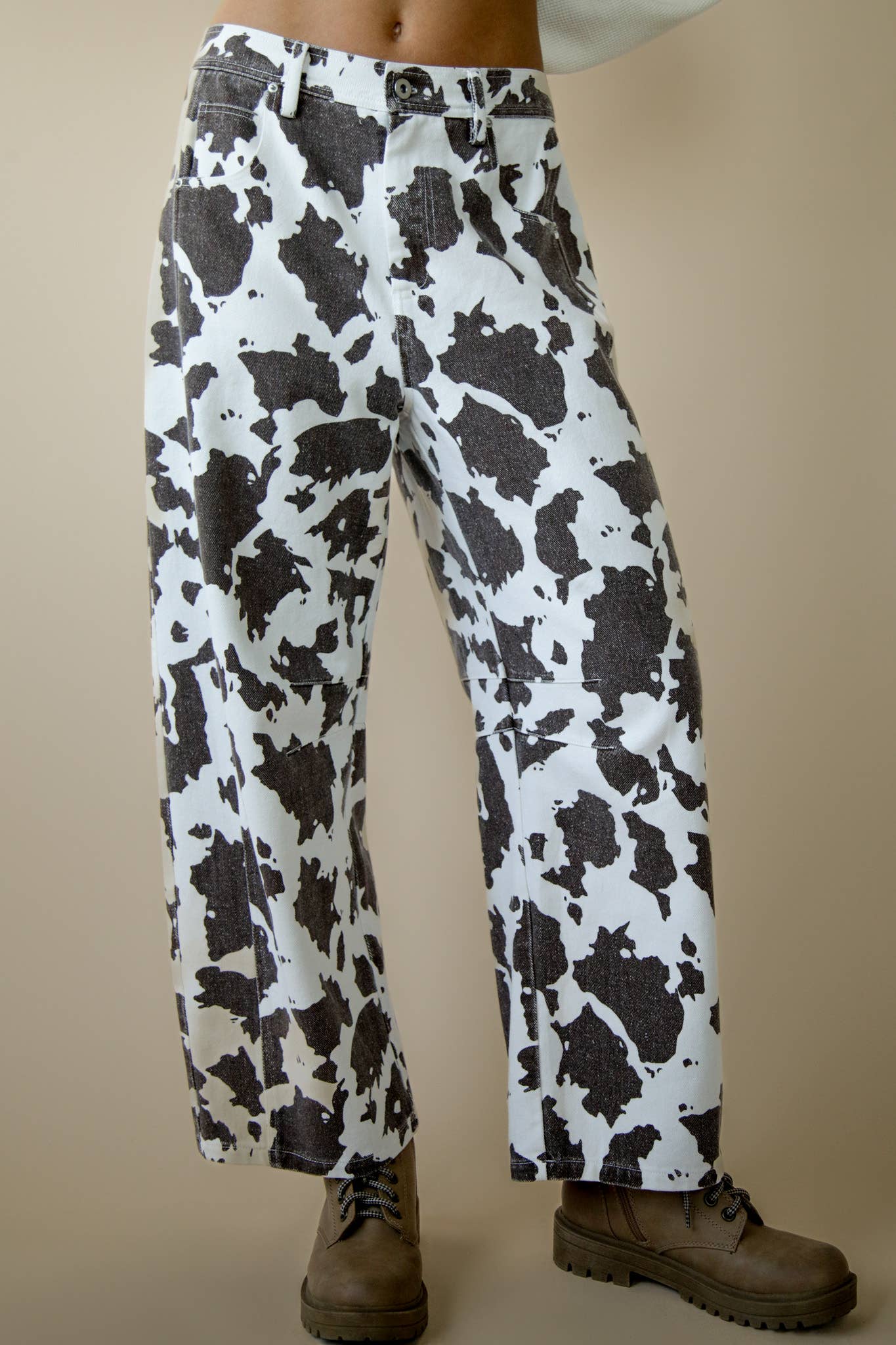 Leopard Printed Barrel Pants