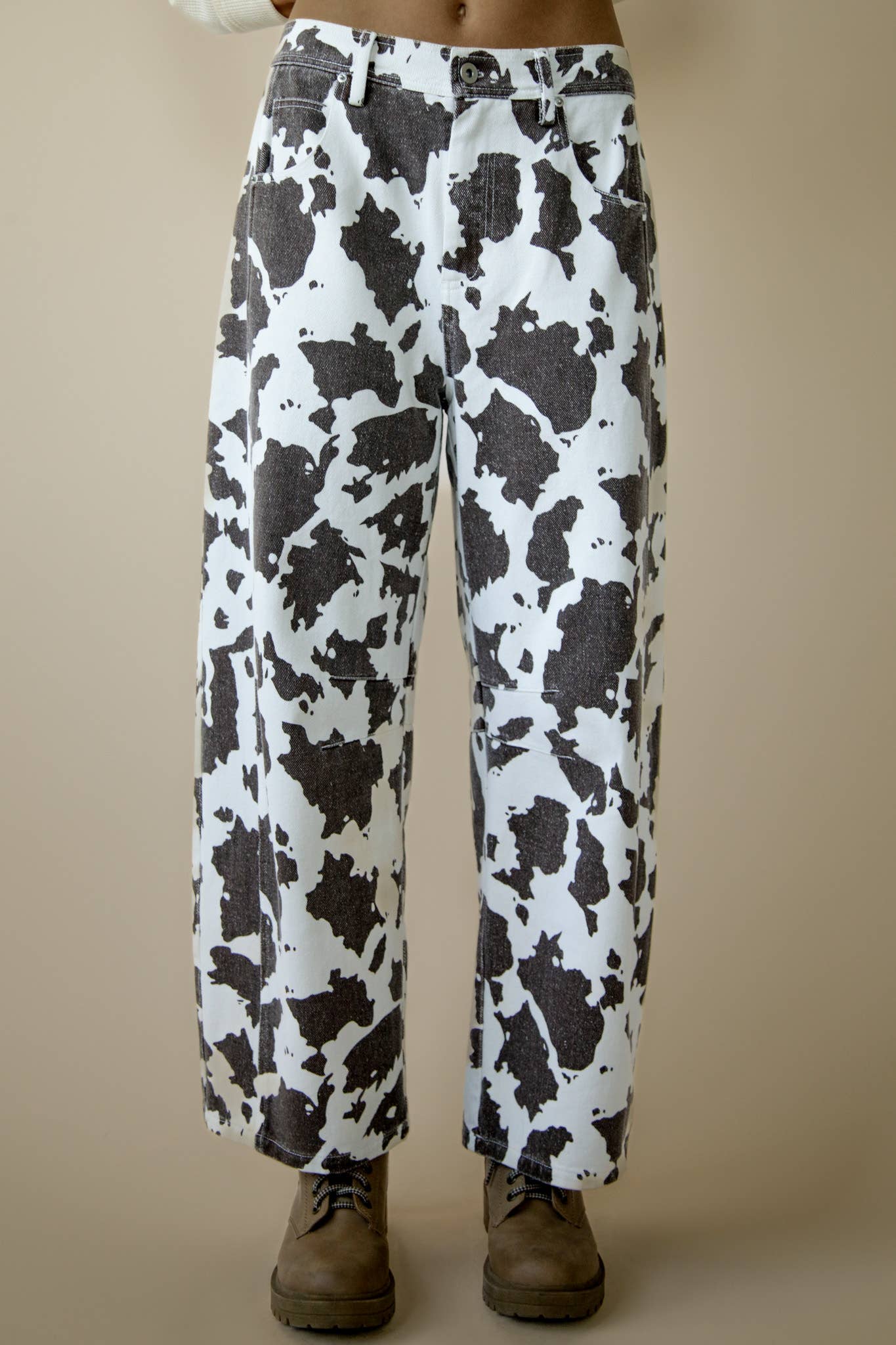 Leopard Printed Barrel Pants