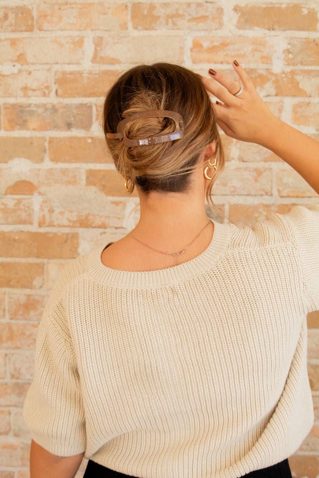 Cutout Rectangle Clip: Light Brown