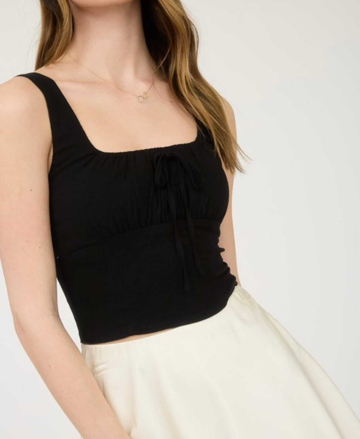Anna rouched front tank