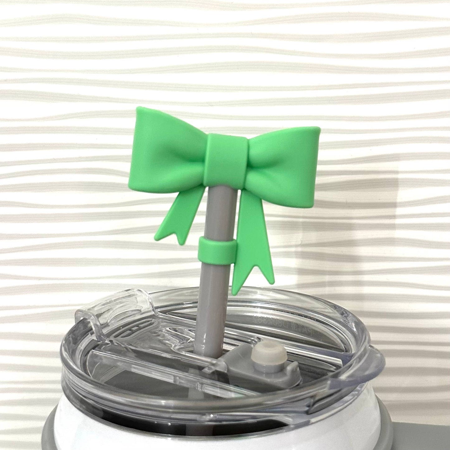 Straw Cover Topper Bow